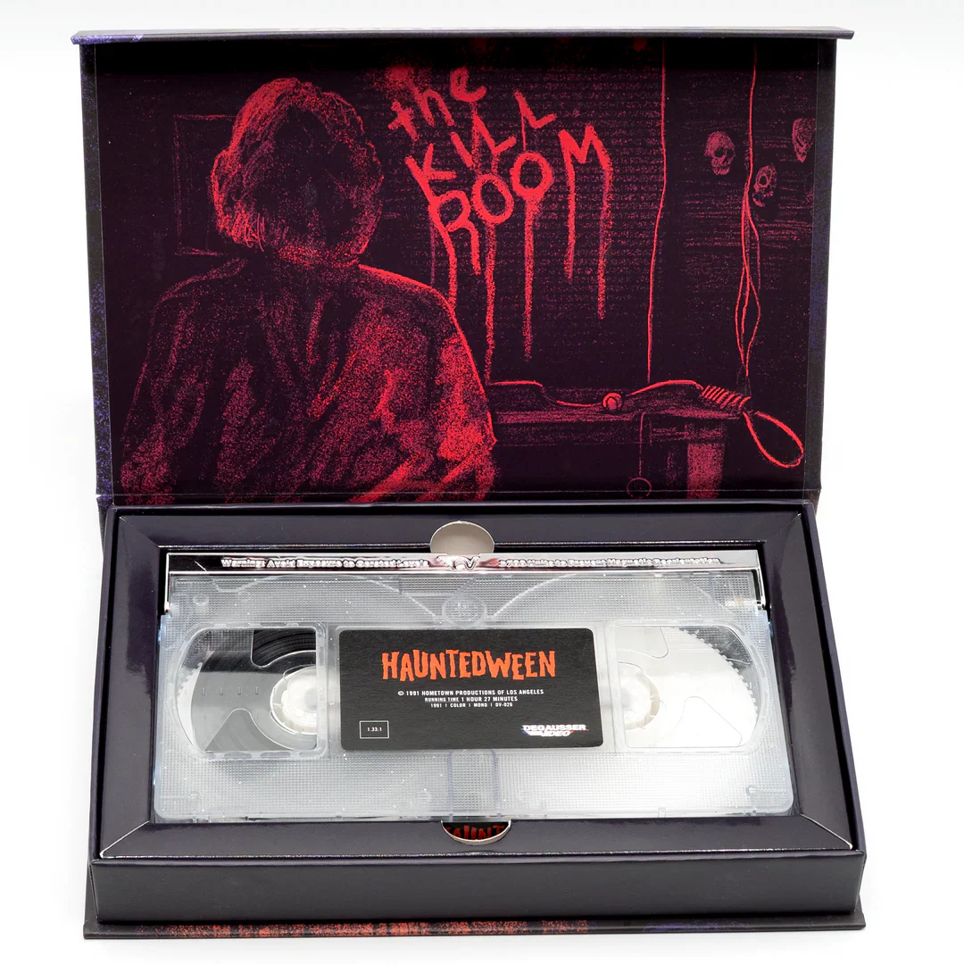 Hauntedween (Deluxe LED VHS) - Image 2