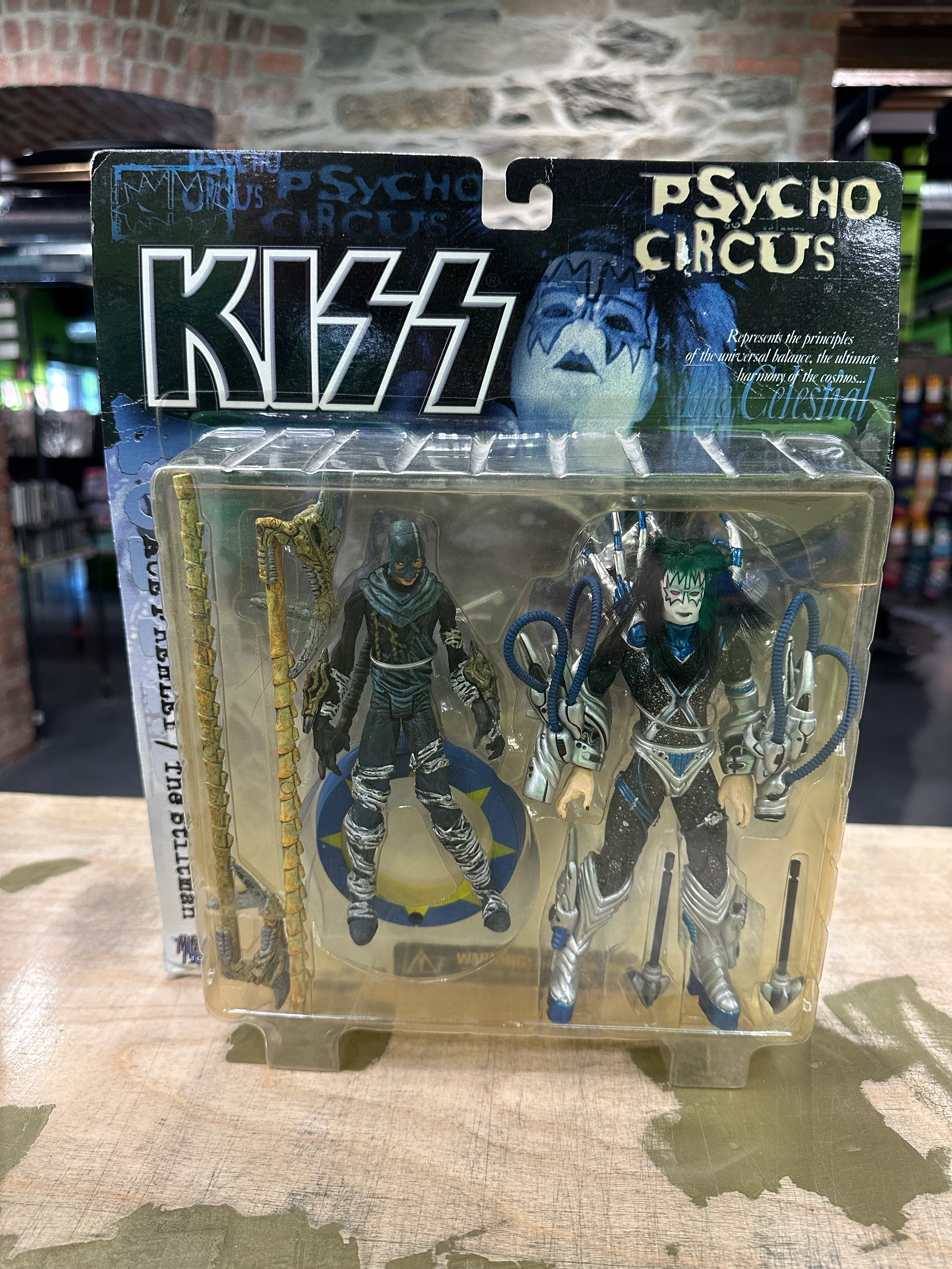 Kiss McFarlane Toys Psycho Circus: Ace Frehley/The Stiltman (Light Box Wear) - Image 3