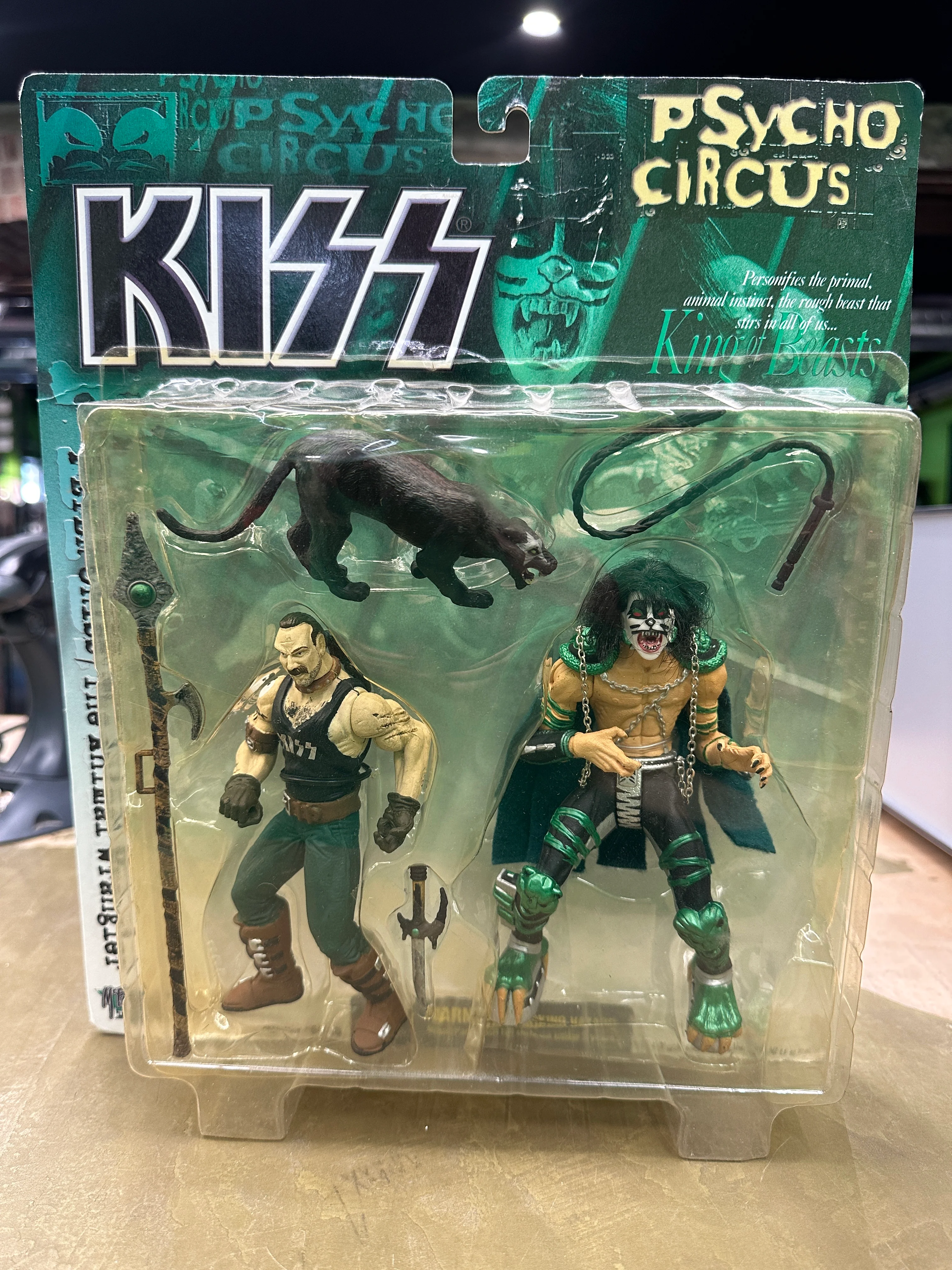 Kiss McFarlane Toys Psycho Circus: Peter Criss/ The Animal Wrangler (Light Box Wear) - Image 4